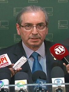 Leia mais sobre o artigo Cunha defende medidas para proteger as finanças dos estados e municípios