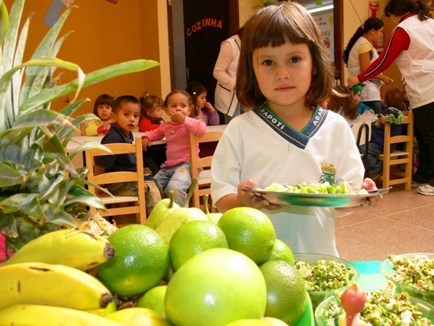 Você está visualizando atualmente Estados e municípios recebem R$ 362 milhões para alimentação escolar