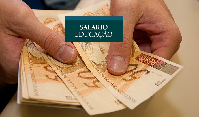 Leia mais sobre o artigo Municípios, estados e DF recebem R$ 890 milhões do salário-educação