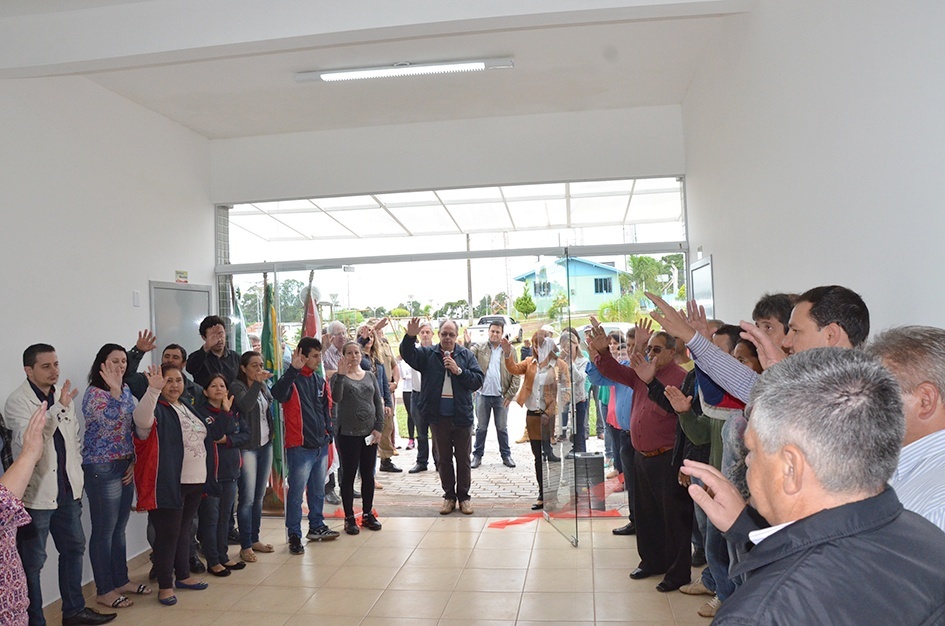 Você está visualizando atualmente Prefeitura de Cerro Negro inaugura nova Unidade Básica de Saúde