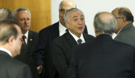 Leia mais sobre o artigo Municípios cobram repasse federal de R$ 45 bilhões em reunião com Temer