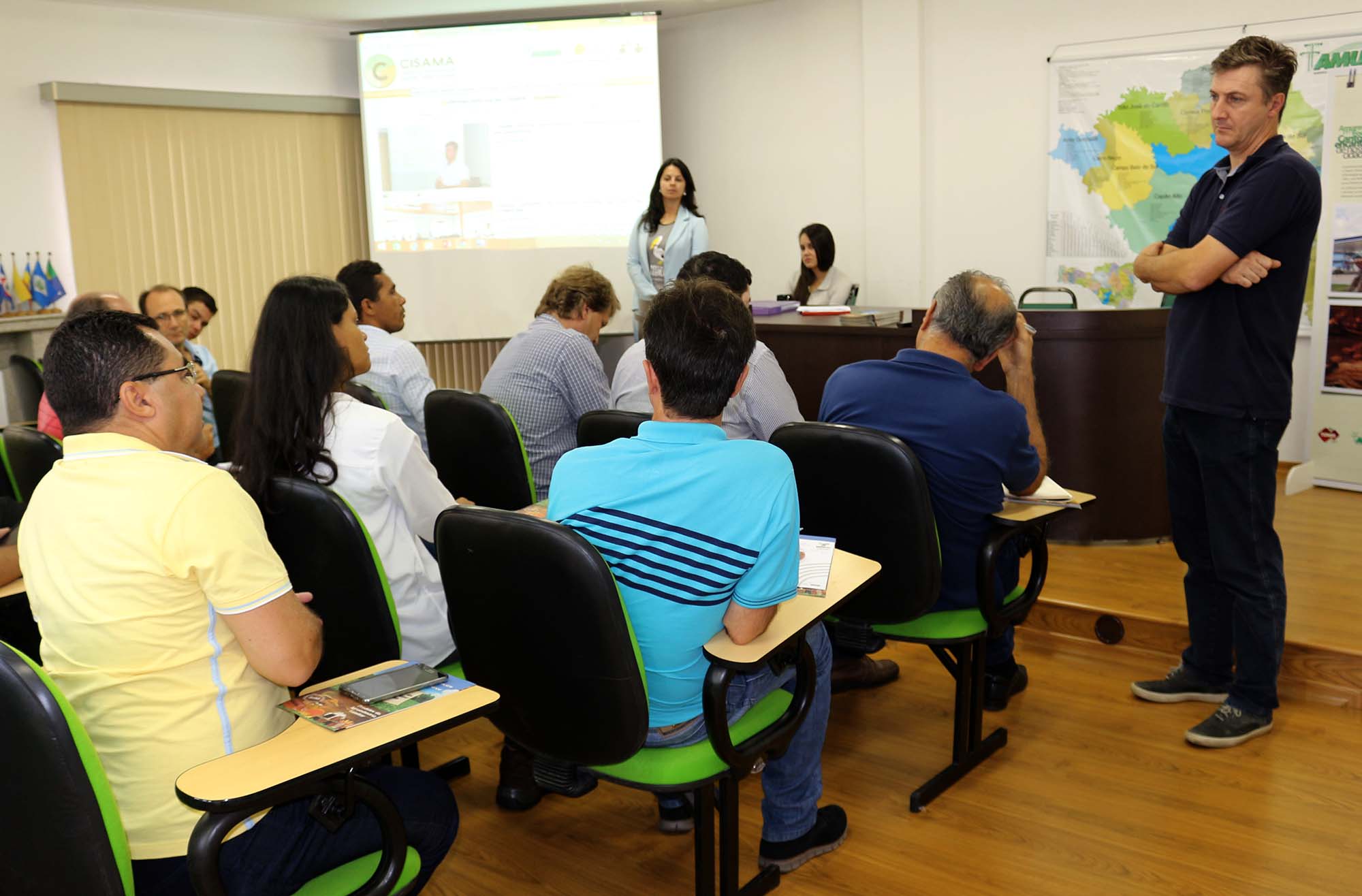 Leia mais sobre o artigo Missão técnica da Bahia quer implantar modelo de agroindústrias do Cisama