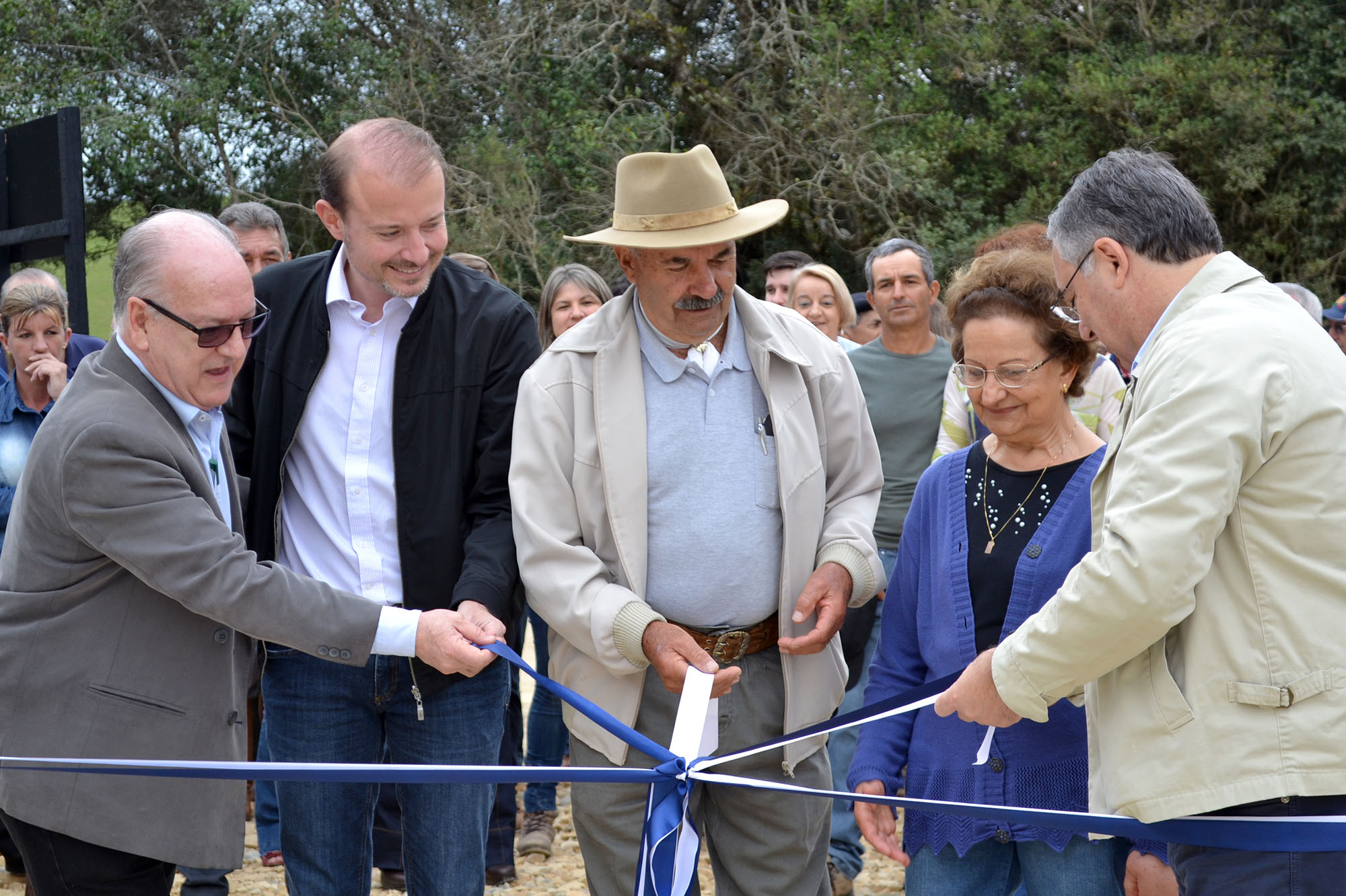 Você está visualizando atualmente Governador inaugura duas pontes em Correia Pinto