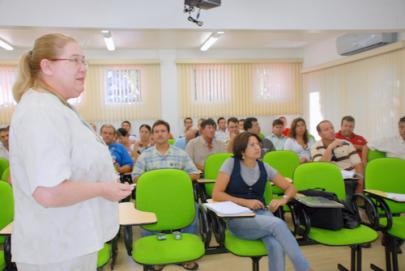 Você está visualizando atualmente Amures incentiva venda de feijão à Conab