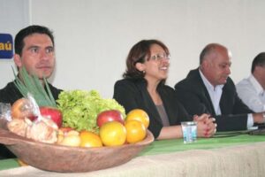 Leia mais sobre o artigo Seminário discutiu recursos de um milhão para a agricultura familiar