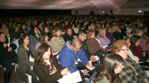 Leia mais sobre o artigo Conferência "Currículo e desenvolvimento humano" abre Congresso de Educação