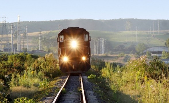 Leia mais sobre o artigo Autorizada licitação da Ferrovia da Integração