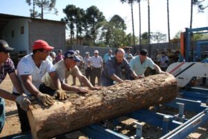 Leia mais sobre o artigo Agricultores terão serraria móvel em Capão Alto