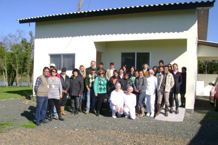 Você está visualizando atualmente Agricultores de Bom Jardim da Serra e Bom Retiro conhecem experiências de cooperativasagroindustriais familiares no Sul do Estado