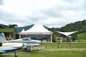 Leia mais sobre o artigo Aeronaves movimentaram o céu de Bom Retiro