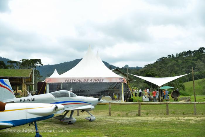 Você está visualizando atualmente Aeronaves movimentaram o céu de Bom Retiro