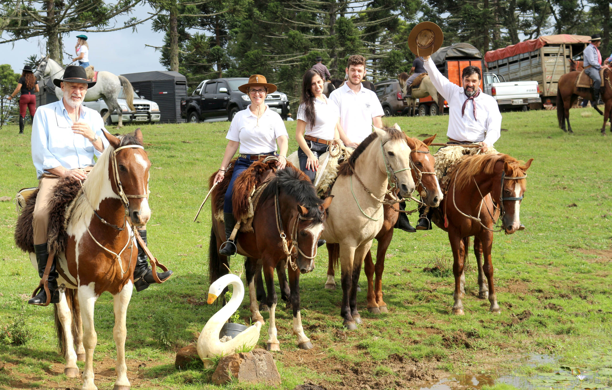 Você está visualizando atualmente Cavalgada no Cerrito atraiu visitantes de vários municípios