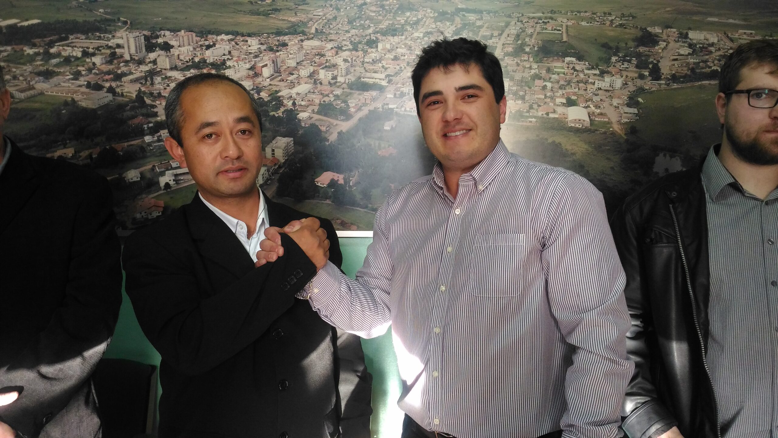 Você está visualizando atualmente Mauricio Yamashiro assume a Prefeitura de São Joaquim por 15 dias