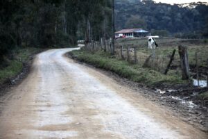 Leia mais sobre o artigo Projeto inédito dará nomenclatura às estradas rurais de Rio Rufino