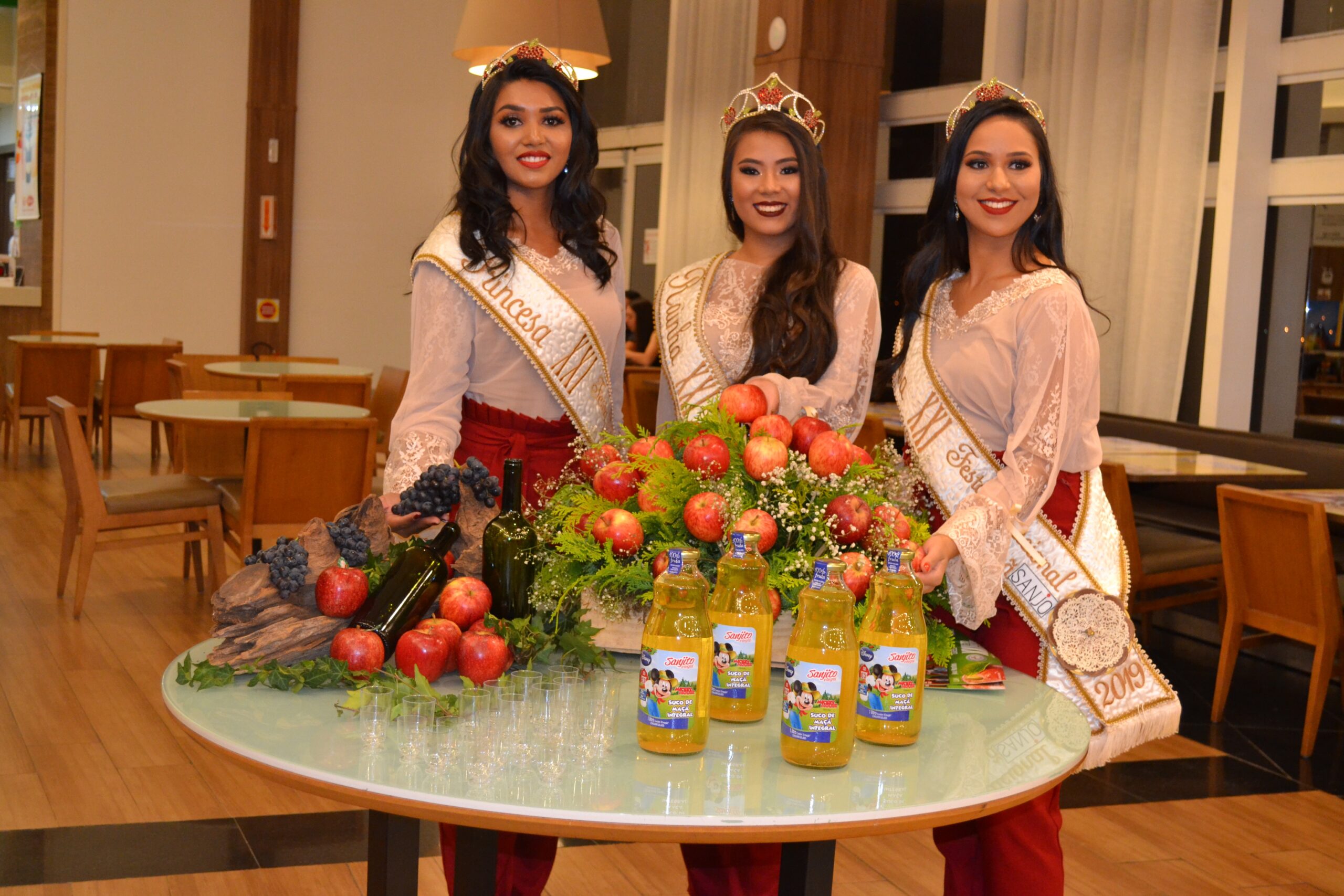 Você está visualizando atualmente XXI Festa Nacional da Maçã tem seu lançamento regional no Garden Lages Shopping