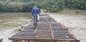 Leia mais sobre o artigo Defesa Civil recomenda que pessoas não usem a Ponte das Goiabeiras