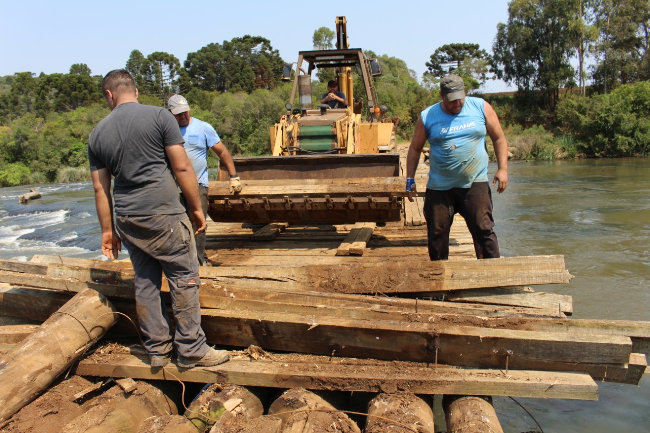 Leia mais sobre o artigo Lages e Cerrito fazem parceria para construção de ponte em Passo dos Fernandes