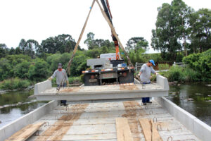 Leia mais sobre o artigo Obras da ponte avançam dentro do previsto