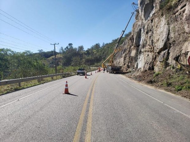 Você está visualizando atualmente Trânsito na Serra do Rio do Rastro será liberado entre os dias 23 de dezembro e 4 de janeiro