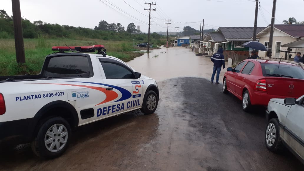 Leia mais sobre o artigo Defesa Civil segue em alerta com previsão de mais chuva para os próximos dias