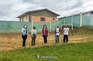 Você está visualizando atualmente Escola municipal Casimiro de Abreu de Campo Belo do Sul receberá quadra esportivo coberta