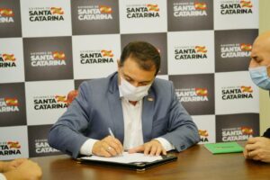 Leia mais sobre o artigo Governador anuncia R$ 60,4 milhões para a infraestrutura de Santa Catarina