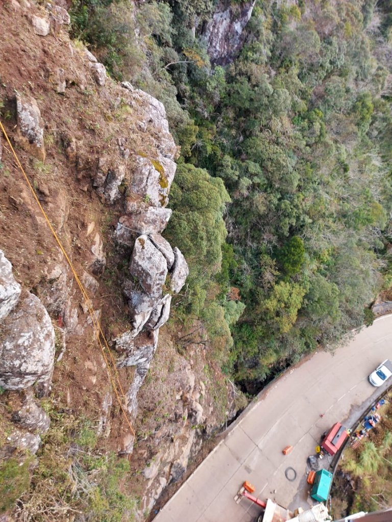 Você está visualizando atualmente Serra do Rio do Rastro será fechada de terça a quinta-feira