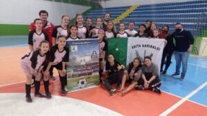 Leia mais sobre o artigo Anita Garibaldi estreia com vitória na Liga Catarinense de Futsal Feminino