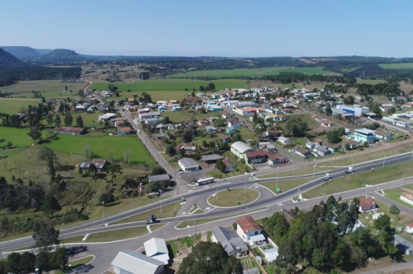 Você está visualizando atualmente Ponte Alta investe em área industrial