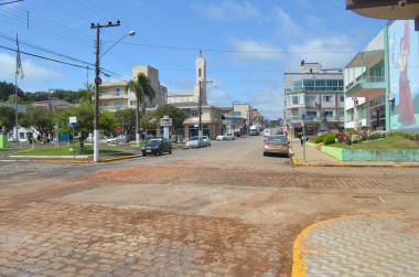 Você está visualizando atualmente Concluída a instalação de tubulação no centro de Anita Garibaldi