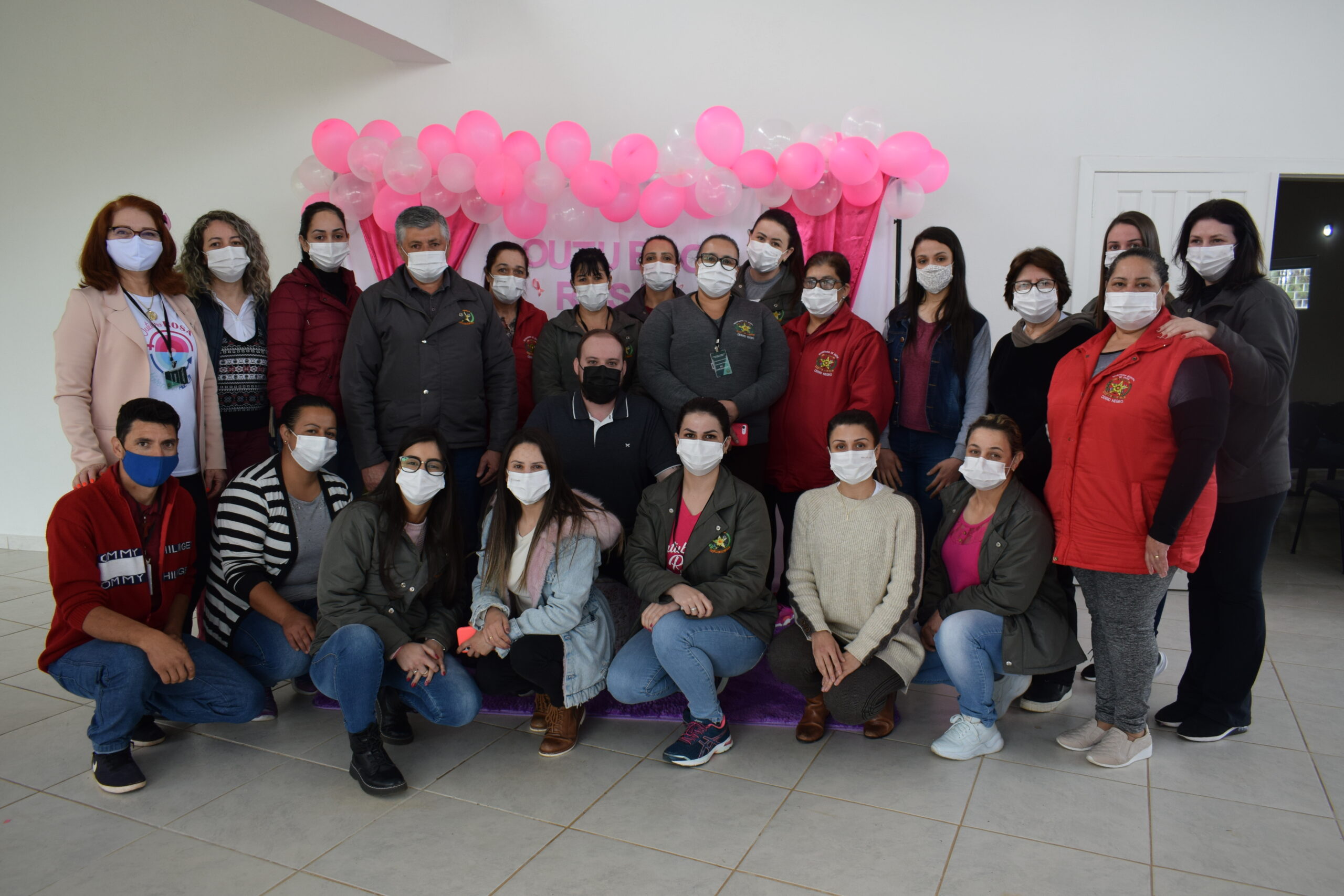 Leia mais sobre o artigo Município de Cerro Negro realiza palestra alusiva a Campanha Outubro Rosa através da Secretaria de Saúde