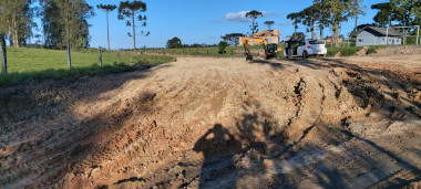 Você está visualizando atualmente Trecho da estrada que passa pela escola Professor Benício será desviado