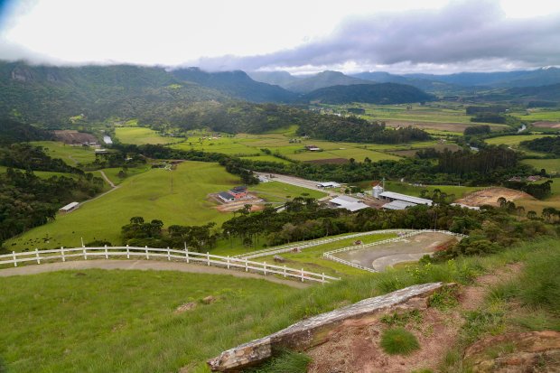 Leia mais sobre o artigo Governo do Estado lança edital de licitação para pavimentação da rodovia SC-370 entre Rio Rufino e Urubici