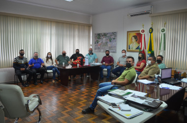 Leia mais sobre o artigo Reunião para planejar o Censo 2022 em Anita Garibaldi