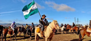 Leia mais sobre o artigo Vice-prefeita de São Joaquim, Ana Melo Arruda participa da 6ª Cavalgada de Lages