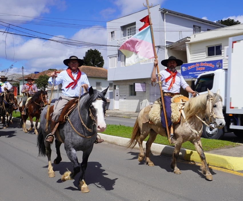 Você está visualizando atualmente Lages faz sua homenagem: Revolução Farroupilha é rememorada no Dia 20 de Setembro