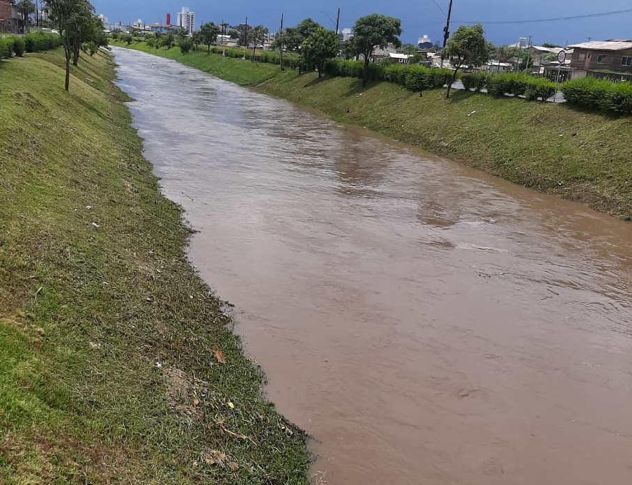 Você está visualizando atualmente Defesa Civil de Lages atende ocorrências localizadas devido às chuvas do fim de semana