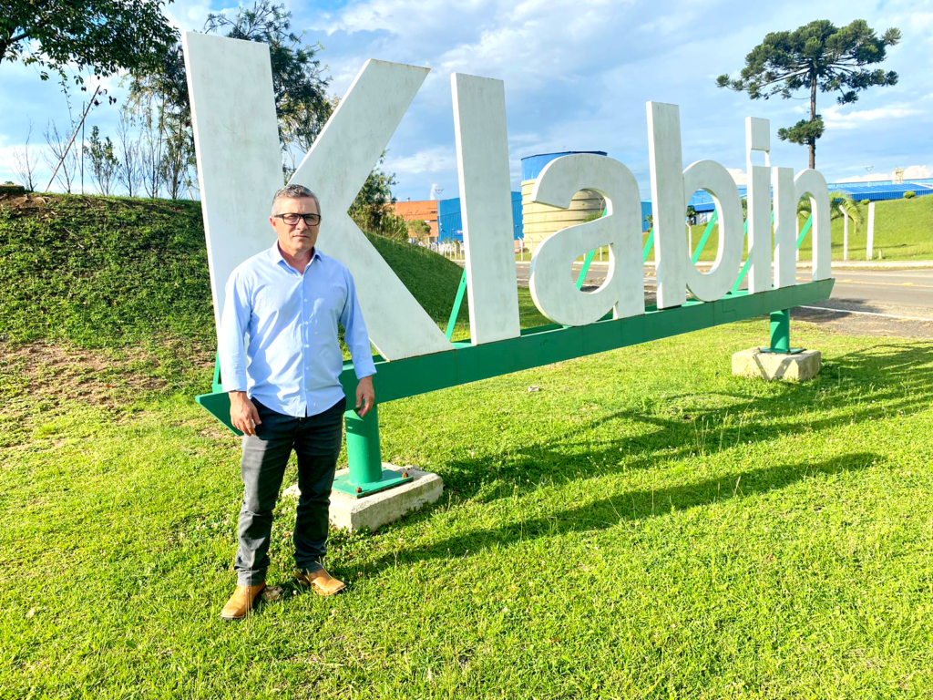 Você está visualizando atualmente DOAÇÃO DA KLABIN CHEGA A QUASE 200 MIL REAIS DESTINADOS AO FUNDO DA INFÂNCIA E ADOLESCÊNCIA E O FUNDO MUNICIPAL DO IDOSO EM CORREIA PINTO