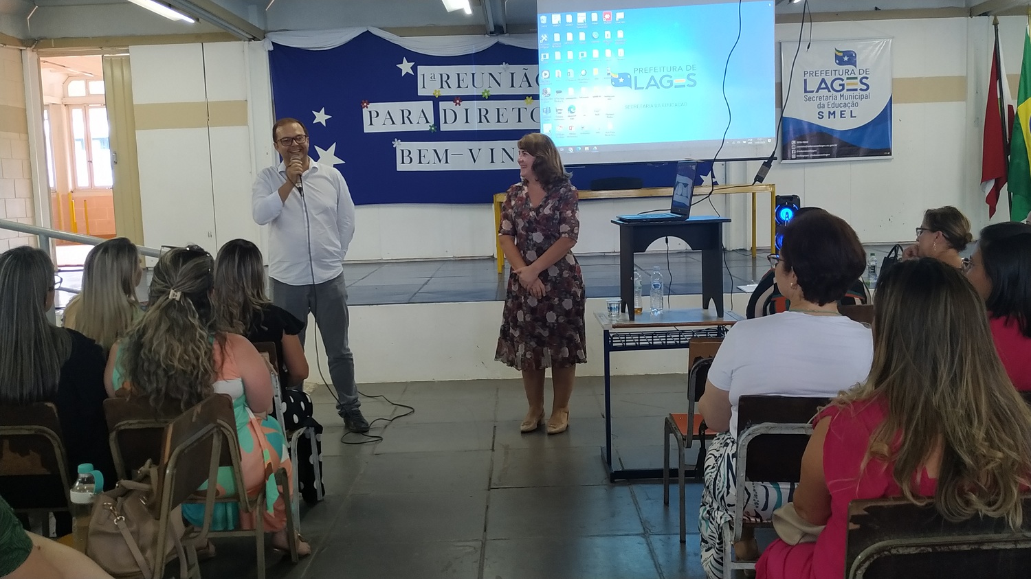 Você está visualizando atualmente Secretaria Municipal da Educação realiza reuniões com as direções das unidades de ensino