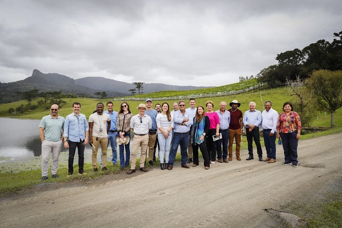 Leia mais sobre o artigo AgroBrazil: diplomatas conhecem vinícola em Santa Catarina