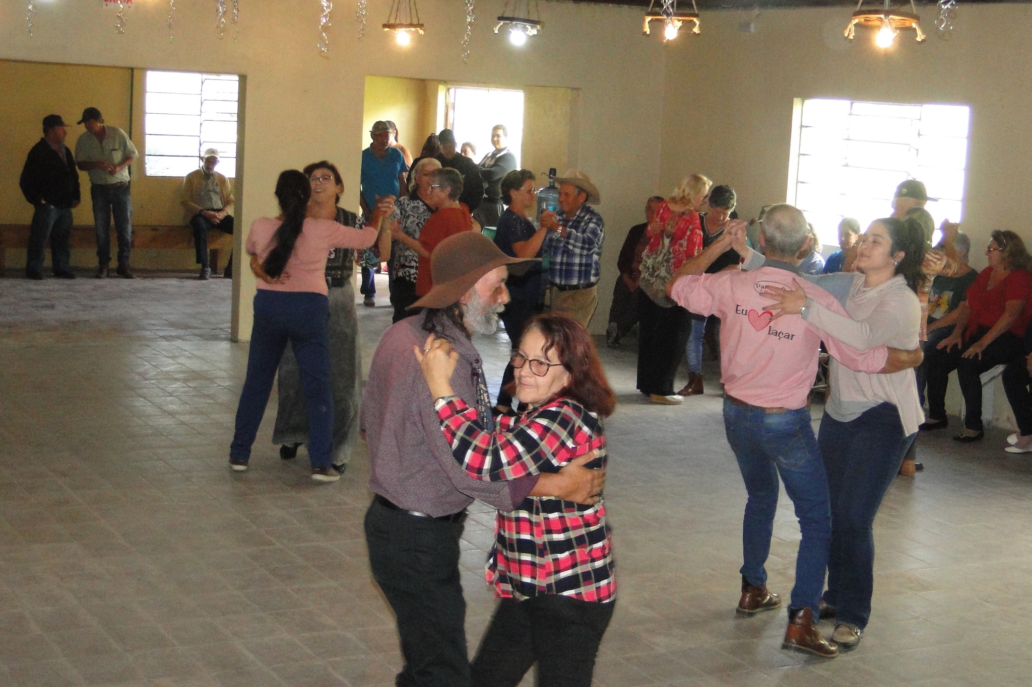 Leia mais sobre o artigo Secretaria de Assistência Social realiza o 1º Baile do Melhor Idade em Bocaina do Sul