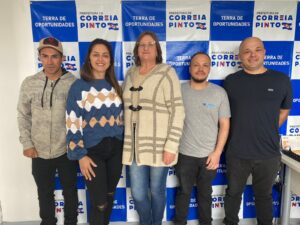 Leia mais sobre o artigo Prefeitura de Correia Pinto realiza a entrega de prêmios aos ganhadores do primeiro sorteio da Nota Fiscal Correiapintense