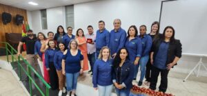 Leia mais sobre o artigo Prefeito de São Joaquim entrega Selo Ouro à equipe de educação após recebê-lo em Brasília