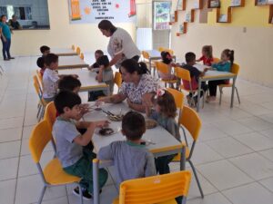 Leia mais sobre o artigo Escola Ana Valquíria de Souza inicia ano letivo com melhorias para os estudantes